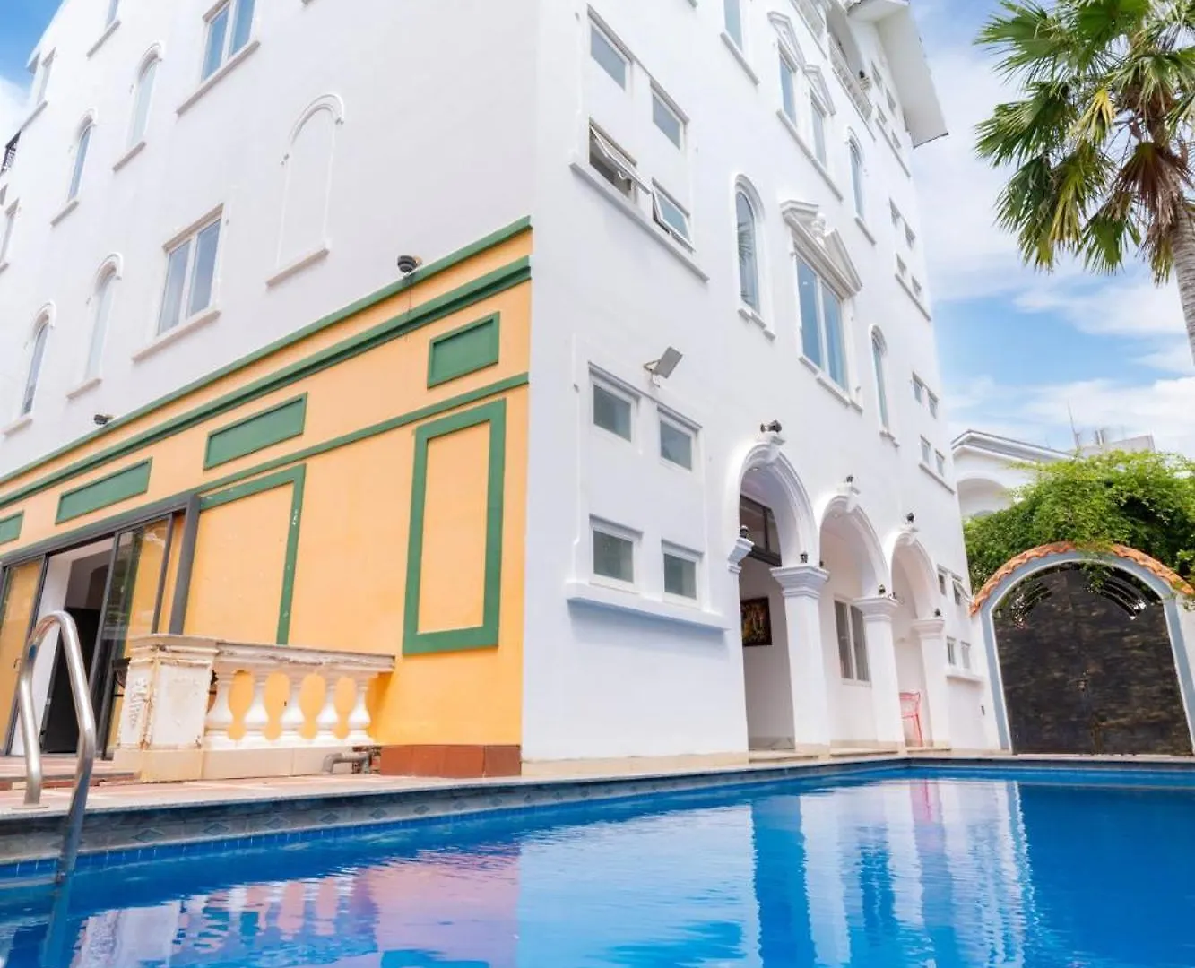 Palm Villa 40 - Free Karaoke - Bida - 8 Bedrooms Vũng Tàu 0*,  Vietnam