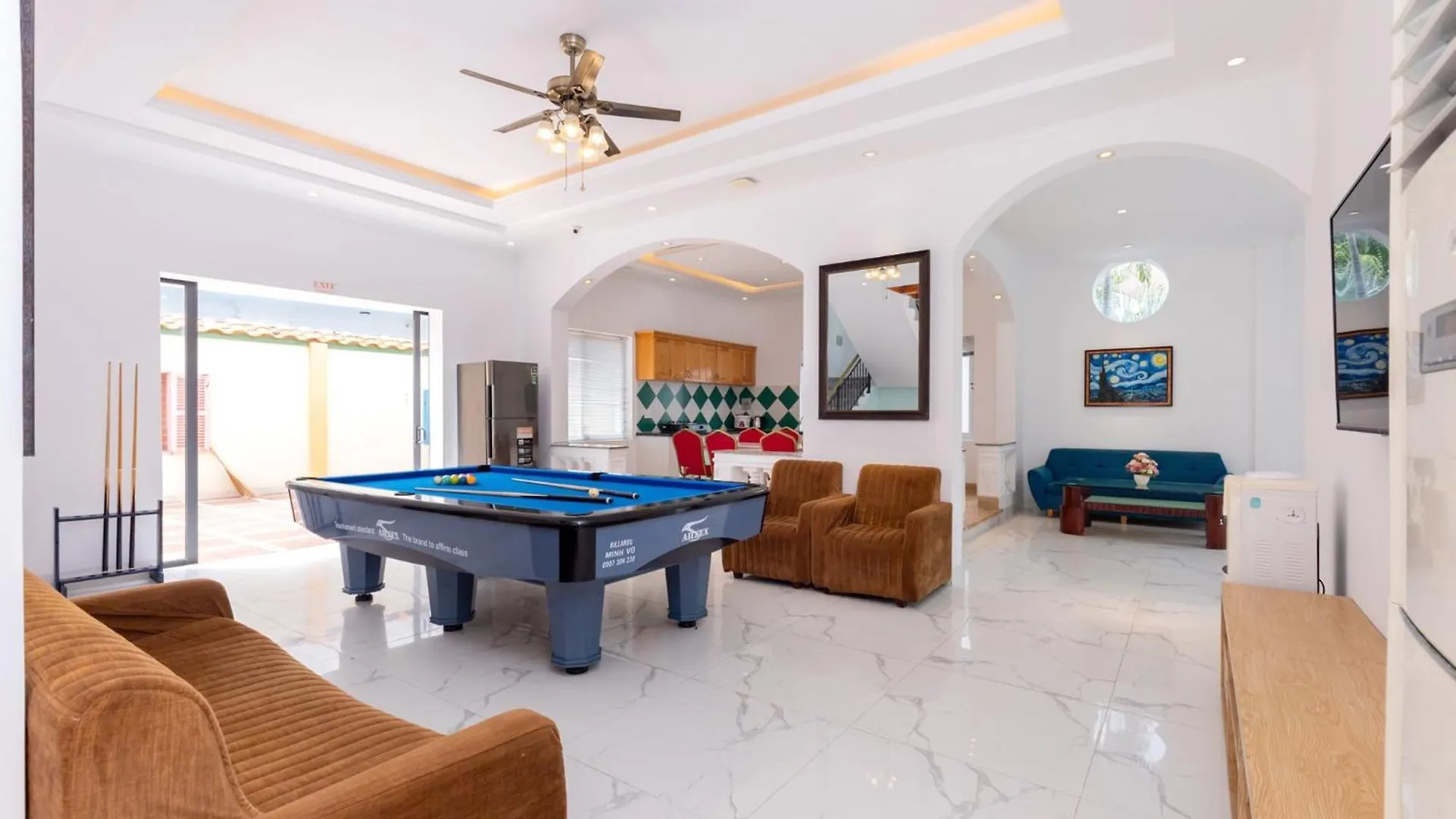 Palm Villa 40 - Free Karaoke - Bida - 8 Bedrooms Vũng Tàu Vietnam
